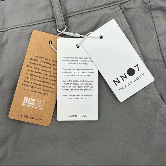 NWT NNO7 No Nationality Gray Mid Rise Shorts Size 38 Men's - Picture 7 of 9